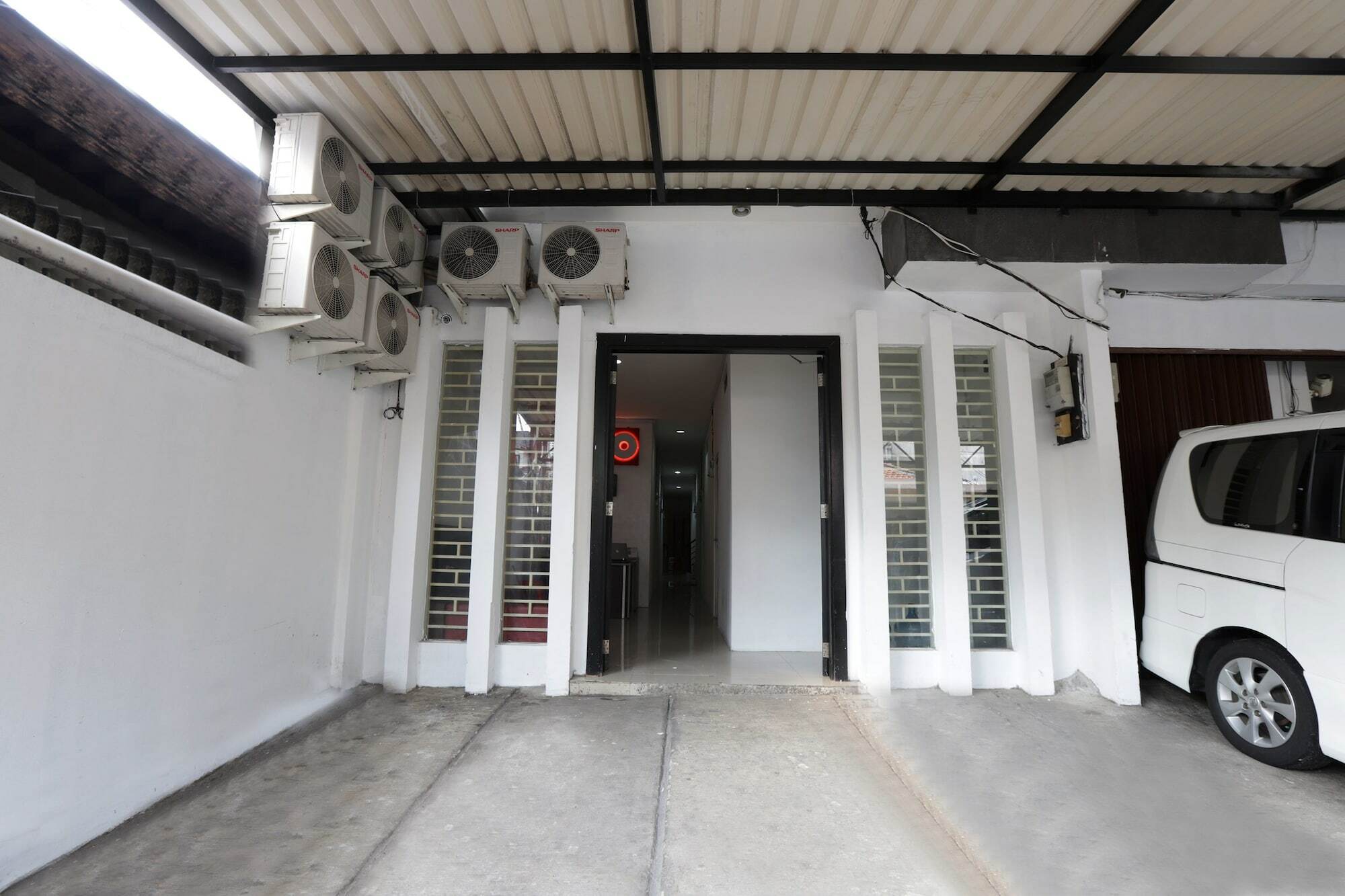 Oyo 345 Wynne Residence Jakarta Exterior photo